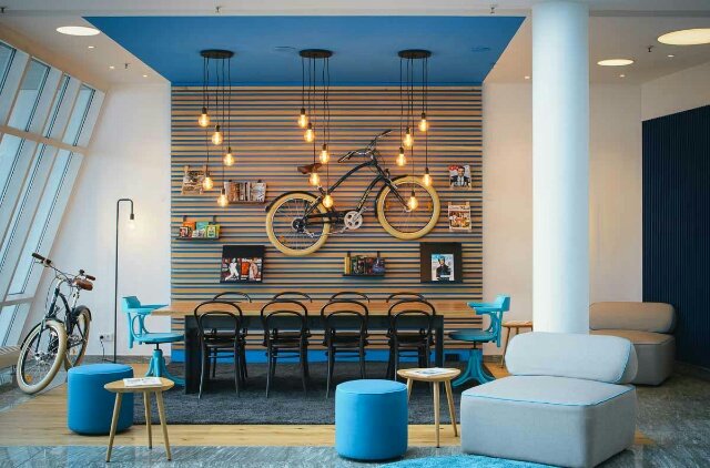 VHE Bratislava.jpg VHE Bratislava