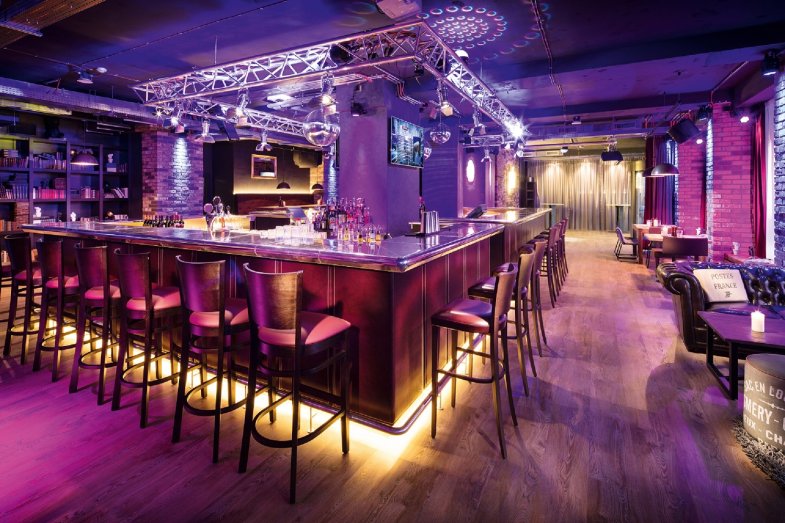 Prague_lounge_1_RGB_300dpi.jpg pulse8