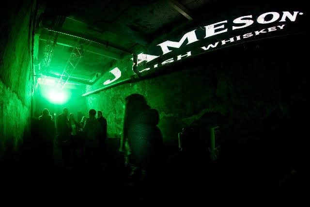 To zas bude v neděli všechny bolet hlava.jpg To zas bude v neděli všechny bolet hlava