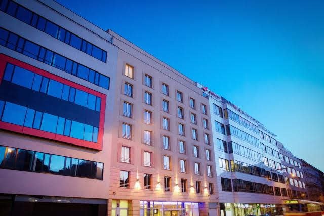 Jury's Inn odchází, přivítejte Botanique Hotel Prague.jpg Jury's Inn odchází, přivítejte Botanique Hotel Prague