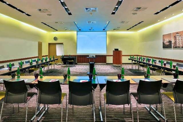 Jury's Inn odchází, přivítejte Botanique Hotel Prague.jpg Jury's Inn odchází, přivítejte Botanique Hotel Prague