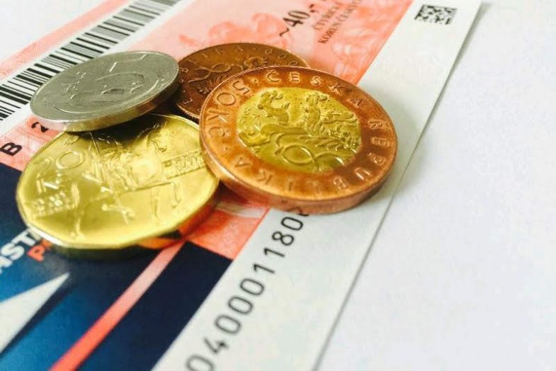 Stravenky, ilustrační fotografie.jpg Stravenky, ilustrační fotografie