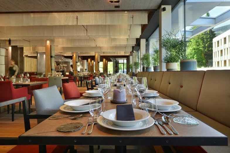 Grand Hotel Hradec Pec pod Sněžkou.jpg Grand Hotel Hradec Pec pod Sněžkou