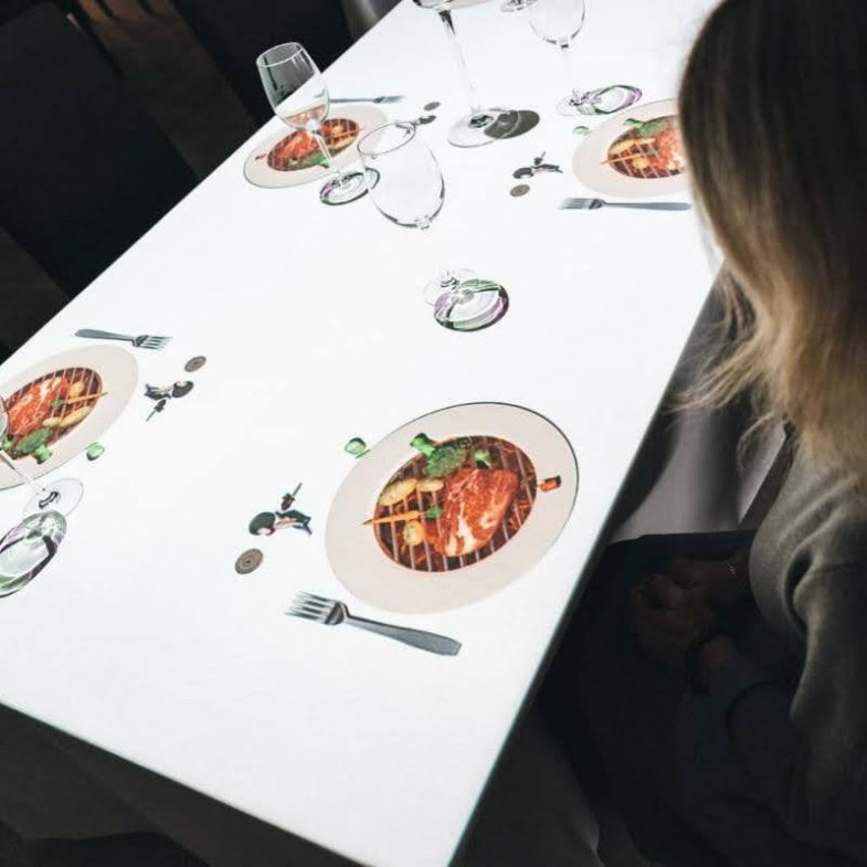 La Petite Chef se u nás představí v restauraci The Able Butcher hotelu Hilton Prague.jpg La Petite Chef se u nás představí v restauraci The Able Butcher hotelu Hilton Prague