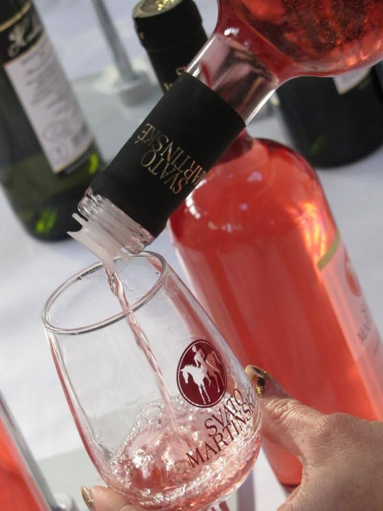 Svatomartinského bude letos rekordní množství.jpg Svatomartinského bude letos rekordní množství