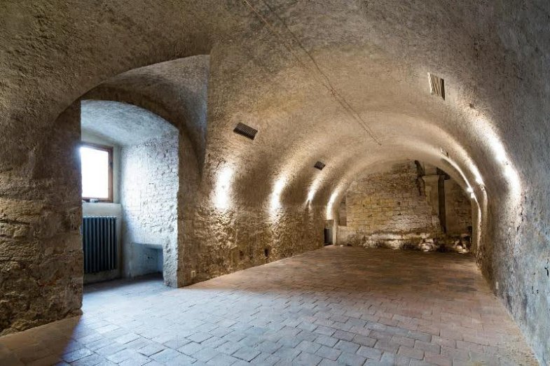 Vikarka, foto https://www.masak-partner.com/cz/reference/vikarka.jpg Vikarka, foto https://www.masak-partner.com/cz/reference/vikarka