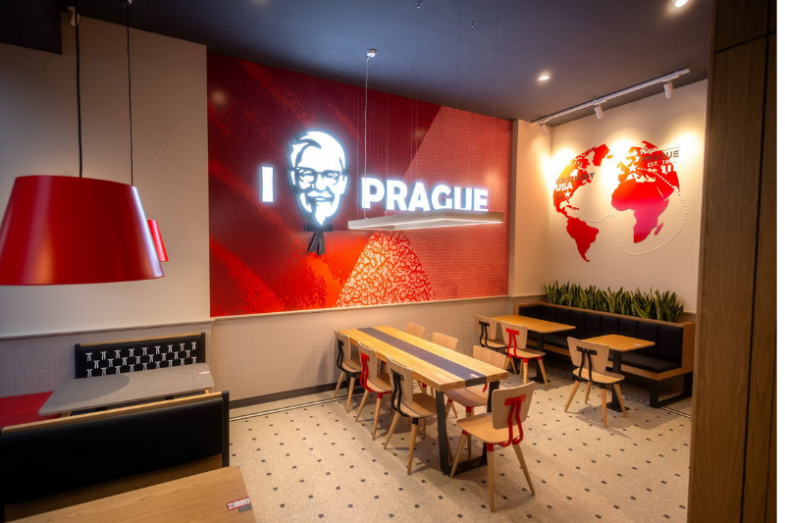 KFC dnes v Praze otevírá svoji "vlajkovou loď".png KFC dnes v Praze otevírá svoji "vlajkovou loď"